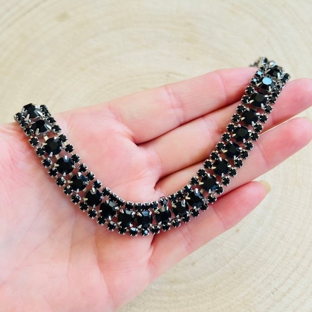 Black rhinestone jeweled Necklace VTG Crystal chaton Goth Mourning Regency 15"